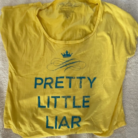 Shirt - Picture 1 of 1